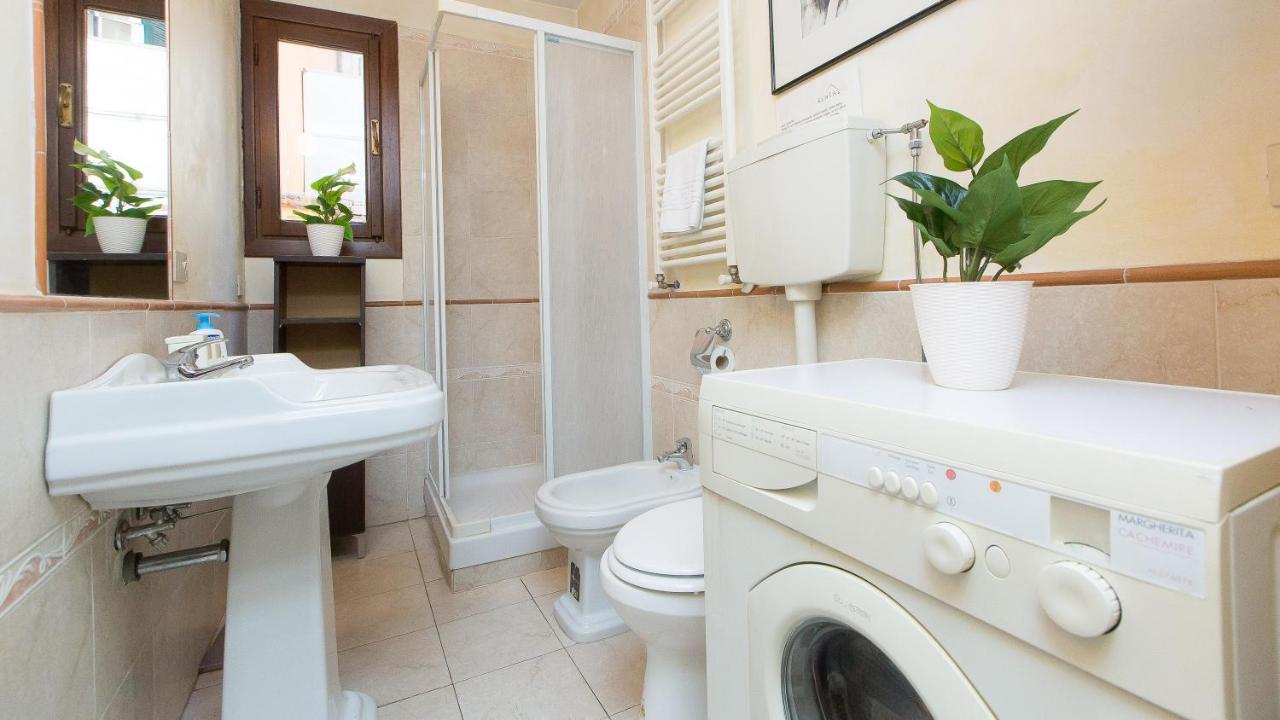 Rental In Rome Luce Apartment Luaran gambar