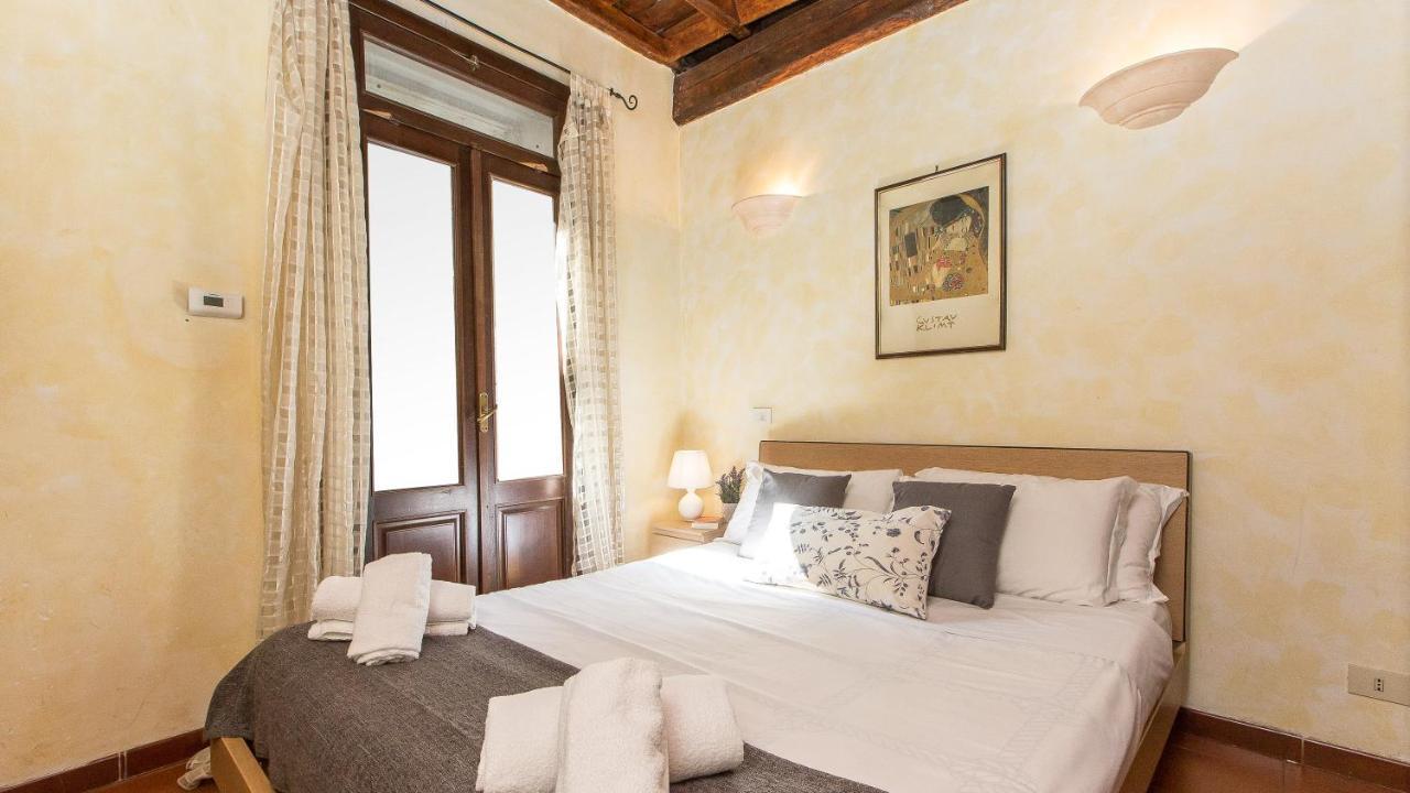 Rental In Rome Luce Apartment Luaran gambar